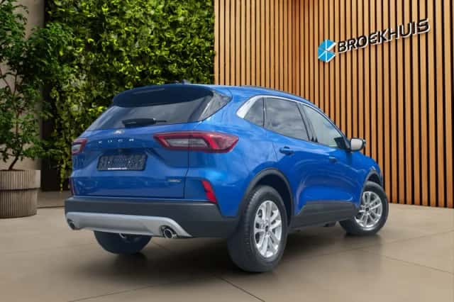Ford Kuga (2026) thumbnail 2