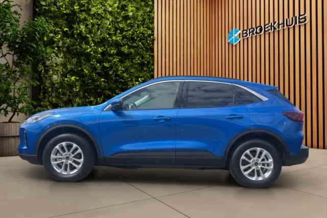 Ford Kuga (2026) thumbnail 3