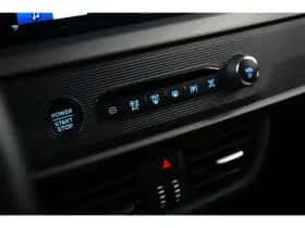 Ford Transit Courier (2024) thumbnail 22