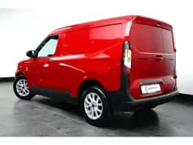 Ford Transit Courier (2024) thumbnail 5