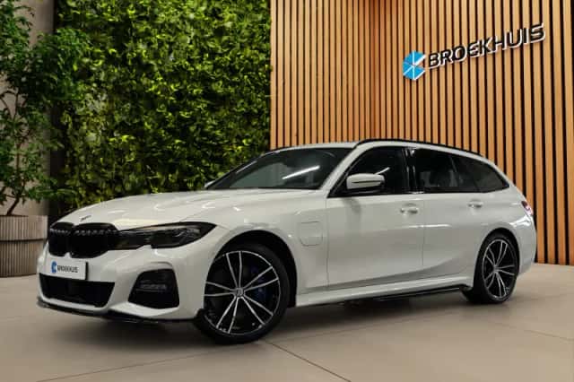 BMW 3-Serie (2022) thumbnail 1