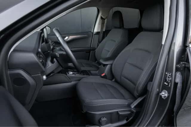 Ford Kuga (2020) thumbnail 5