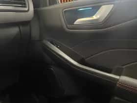 Ford Kuga (2025) thumbnail 26