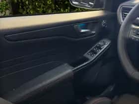 Ford Kuga (2025) thumbnail 13