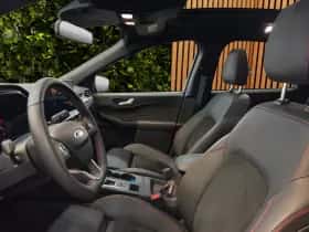 Ford Kuga (2025) thumbnail 5