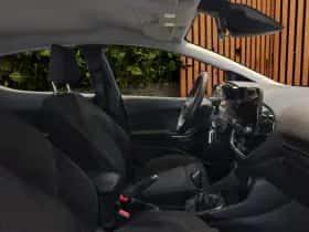 Ford Fiesta (2023) thumbnail 4