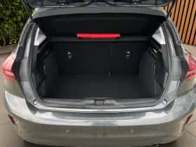 Ford Focus (2023) thumbnail 7