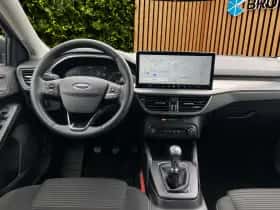 Ford Focus (2023) thumbnail 10