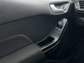 Ford Fiesta (2017) thumbnail 13