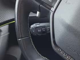 Peugeot 2008 (2022) thumbnail 12