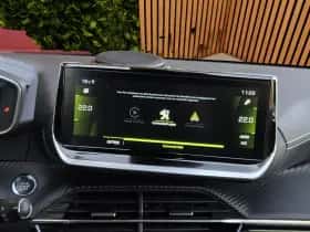 Peugeot 2008 (2022) thumbnail 18