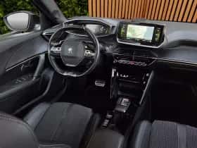 Peugeot 2008 (2022) thumbnail 3