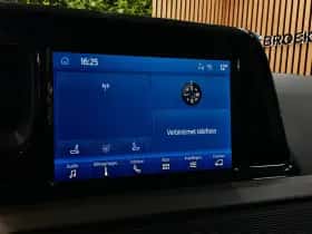 Ford Transit Courier (2024) thumbnail 16
