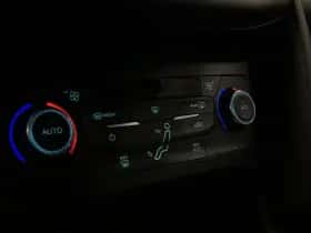 Ford Focus (2017) thumbnail 17