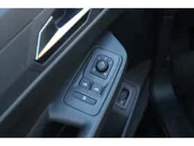 Ford Transit Connect (2025) thumbnail 13
