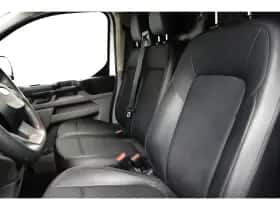 Ford Transit Custom (2024) thumbnail 11