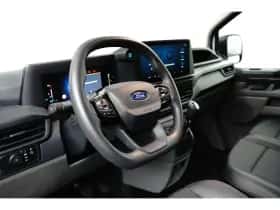 Ford Transit Custom (2024) thumbnail 12