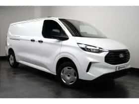 Ford Transit Custom (2024) thumbnail 3
