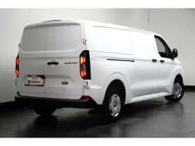Ford Transit Custom (2024) thumbnail 4