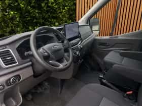 Ford Transit (2024) thumbnail 9