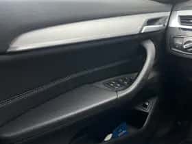 BMW X1 (2021) thumbnail 12