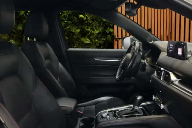 Mazda CX-5 (2023) thumbnail 3
