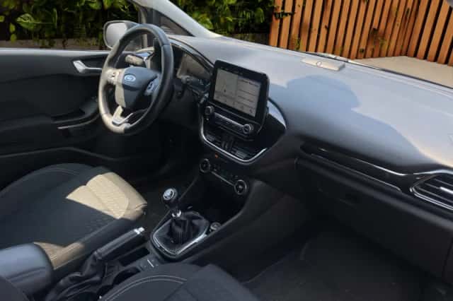 Ford Fiesta (2018) thumbnail 3