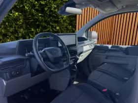 Ford Transit Custom (2024) thumbnail 5