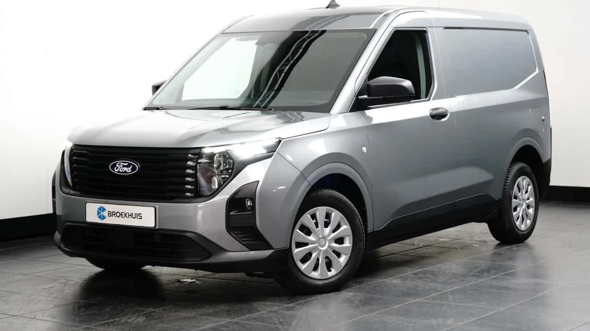 Ford Transit Courier (2024) — foto 1