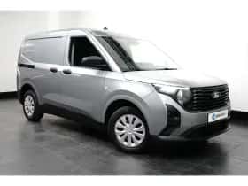 Ford Transit Courier (2024) thumbnail 3