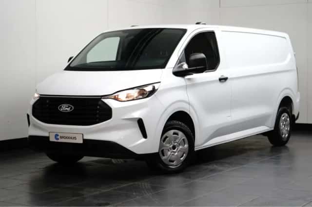 Ford Transit Custom (2024) thumbnail 1