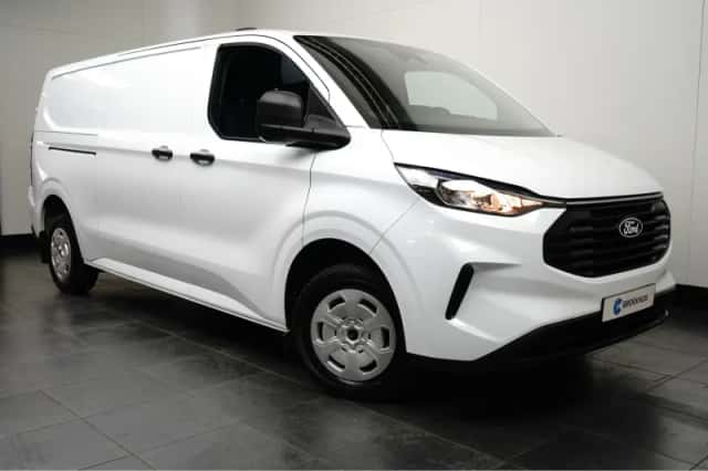 Ford Transit Custom (2024) thumbnail 3