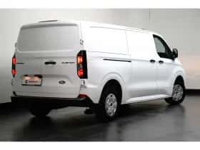 Ford Transit Custom (2024) thumbnail 4