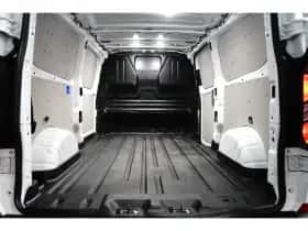 Ford Transit Custom (2024) thumbnail 9