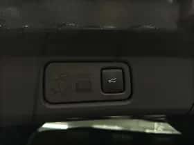 Ford Mustang Mach-E (2022) thumbnail 26