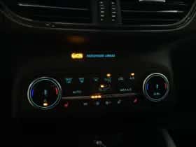 Ford Kuga (2024) thumbnail 15