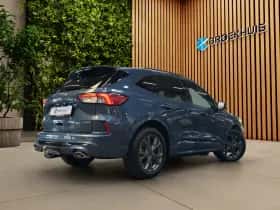 Ford Kuga (2024) thumbnail 3