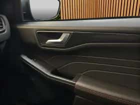 Ford Kuga (2024) thumbnail 21