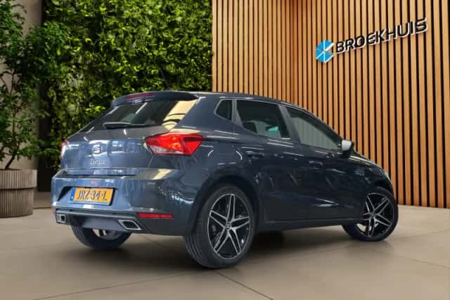 SEAT Ibiza (2024) thumbnail 2