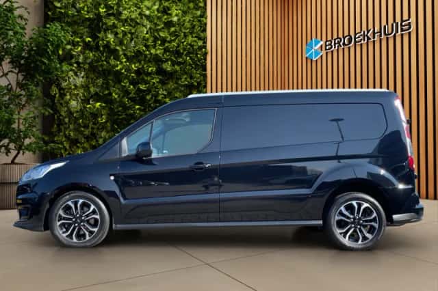 Ford Transit Connect (2023) thumbnail 4