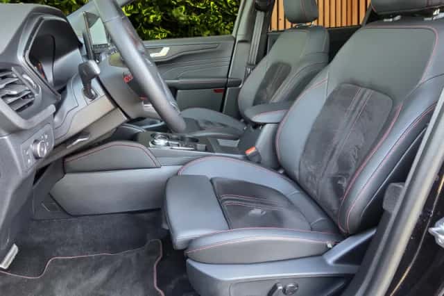 Ford Kuga (2024) thumbnail 5
