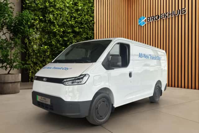 Ford Transit (2026) thumbnail 1