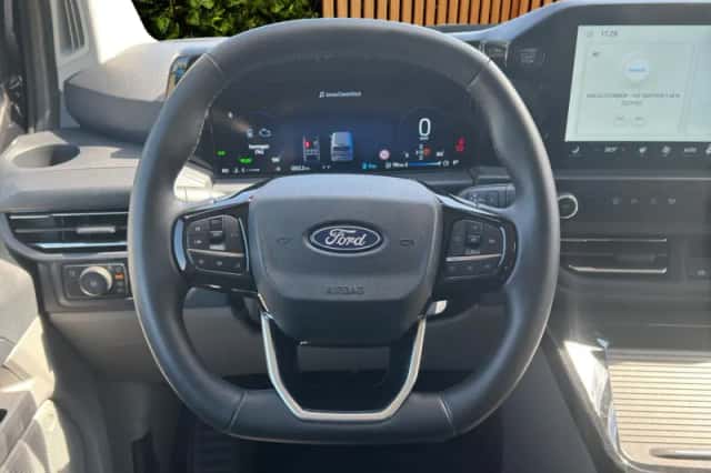Ford Transit Custom (2025) thumbnail 3