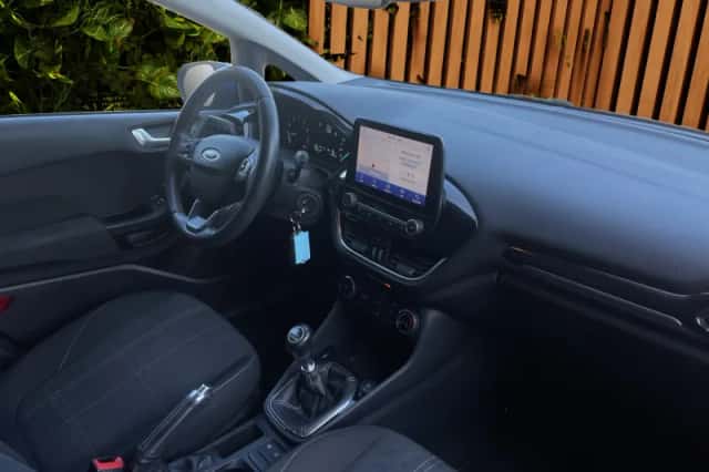 Ford Fiesta (2020) thumbnail 4