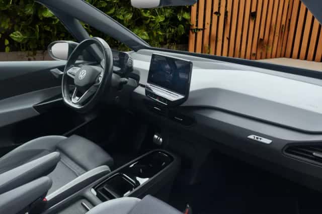 Volkswagen ID.3 (2020) thumbnail 5