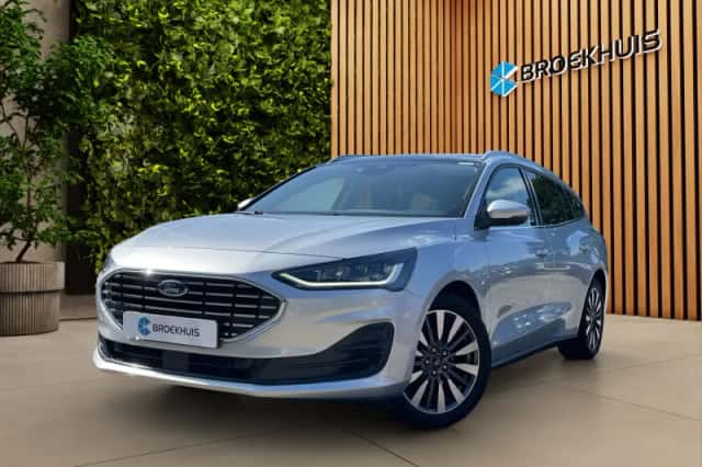 Ford Focus (2024) thumbnail 1
