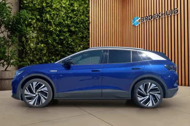 Volkswagen ID.4 (2021) thumbnail 3