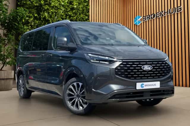 Ford Tourneo Custom (2026) thumbnail 1
