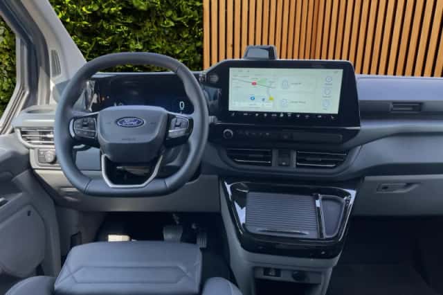 Ford Tourneo Custom (2026) thumbnail 3