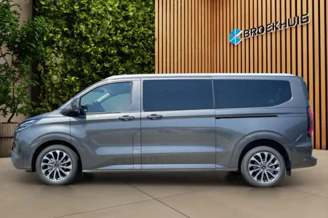 Ford Tourneo Custom (2026) thumbnail 4